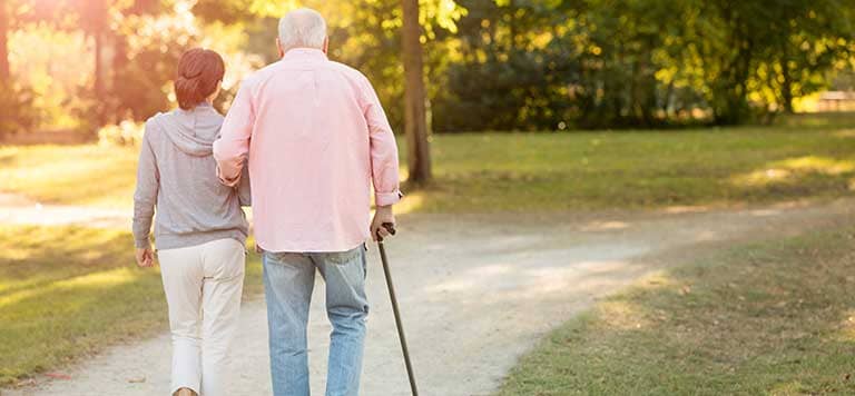 Tips for Caregivers When Looking for a Senior Living Community